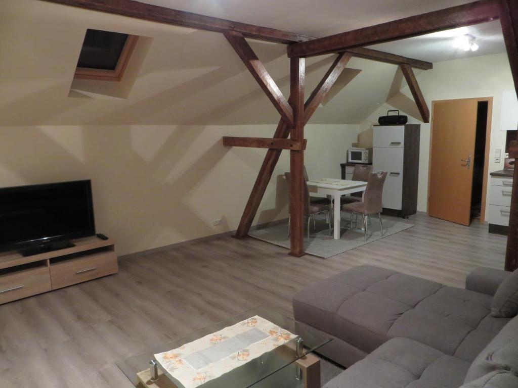 Ferienwohnung & Zimmervermietung Wolf room 6